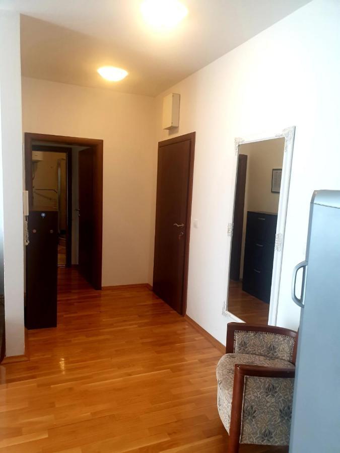 City & Sea Apartments Будва Номер фото